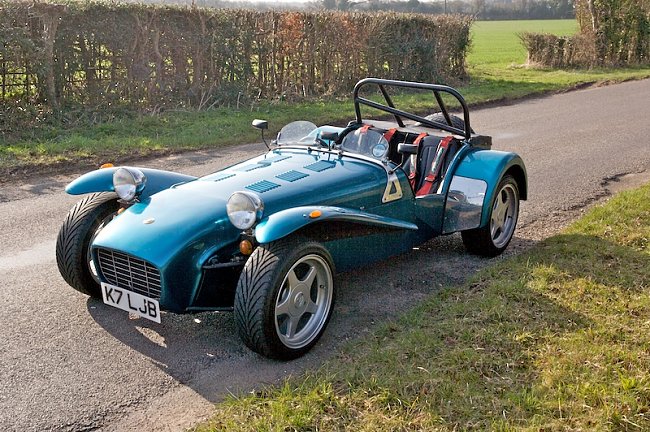 Click image for larger version Name:	Caterham7.jpg Views:	4 Size:	312.8 KB ID:	36629
